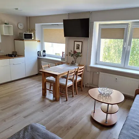 Ganyklos Prie Fontano Apartamento *